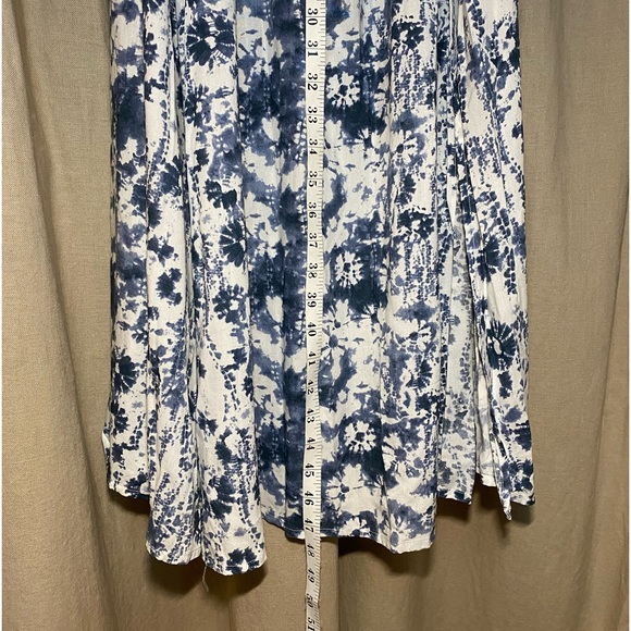 Japna Off-Shoulder Maxi Dress - Picture 8 of 13